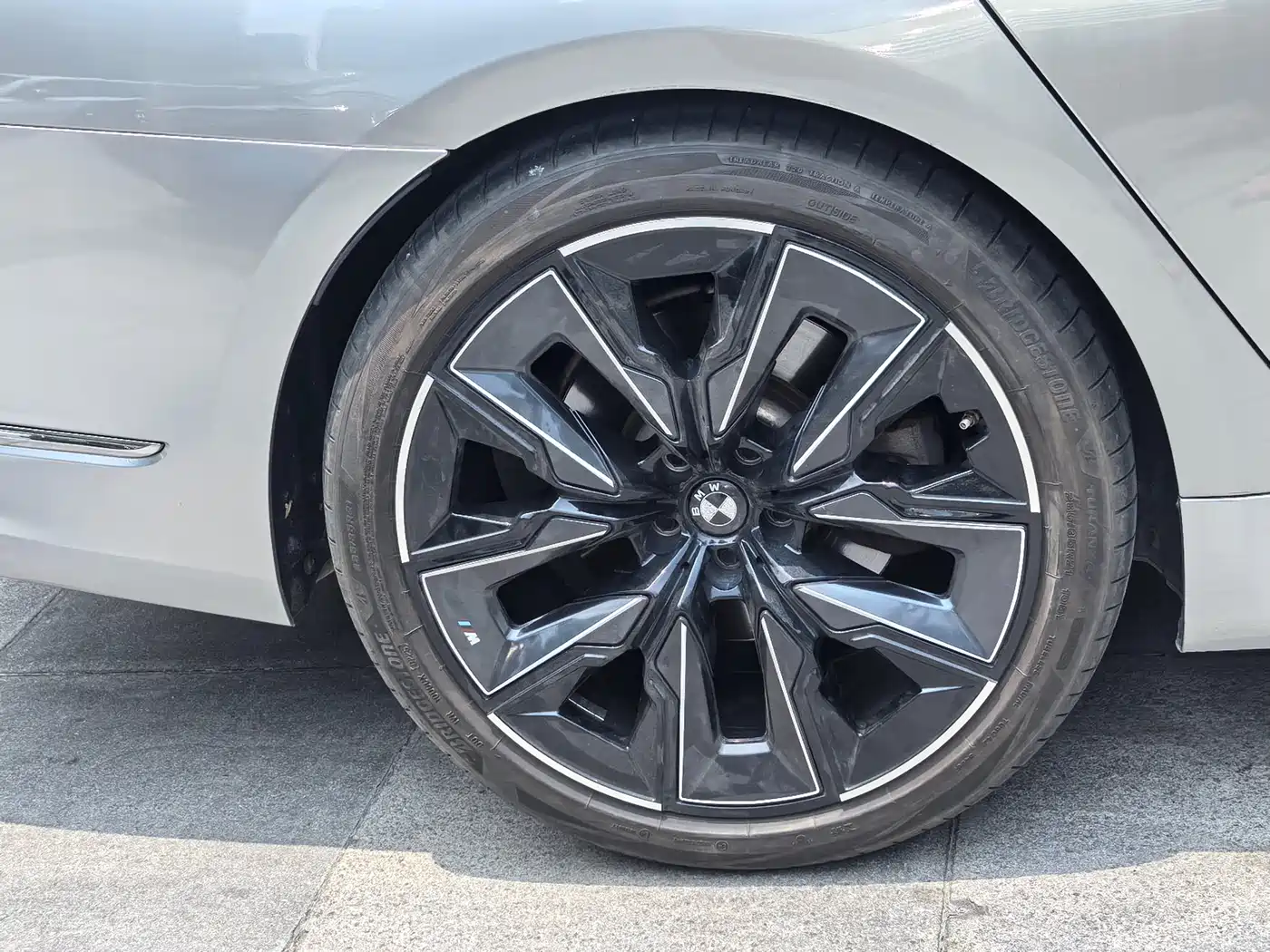 BMW 7 Series 2019 Facelift 740Li Exclusive M Sport Package фото 13