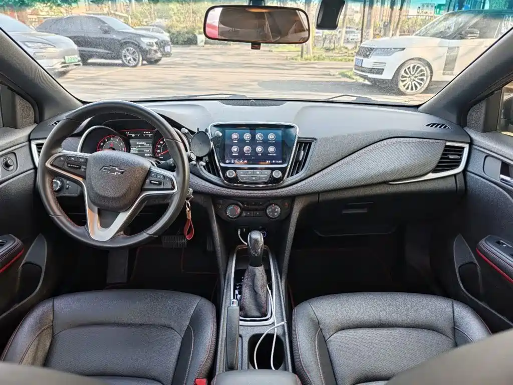 Chevrolet Monza 2020 Mild Hybrid RS 330T Automatic Thrill Edition фото 8