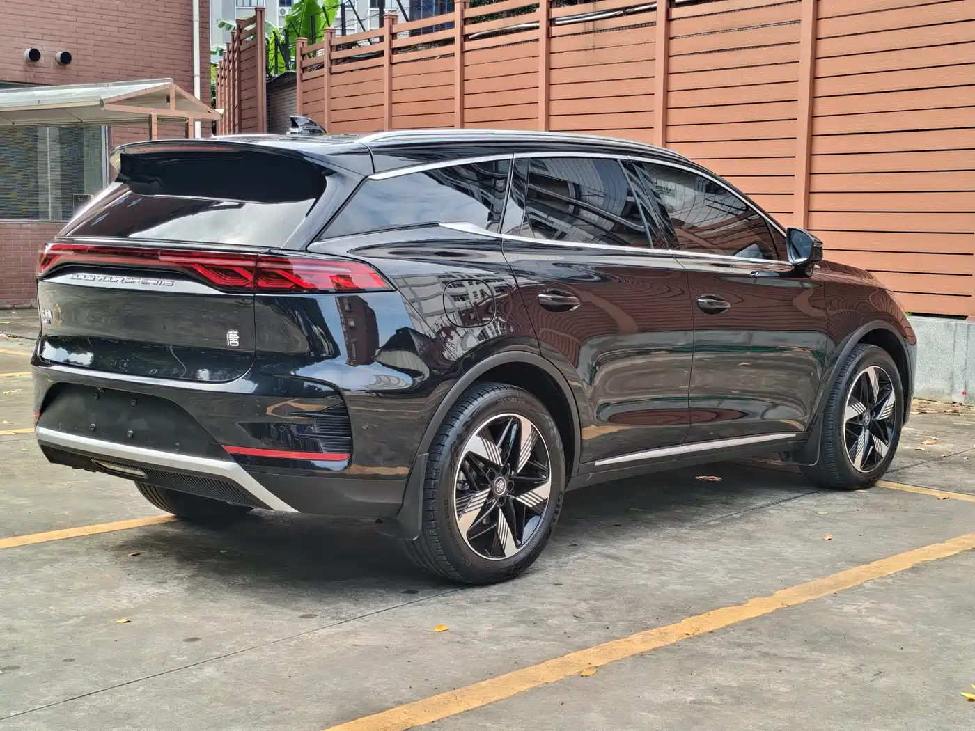 BYD Tang New Energy 2024 DM-i Honor Edition 112KM Premium фото 8