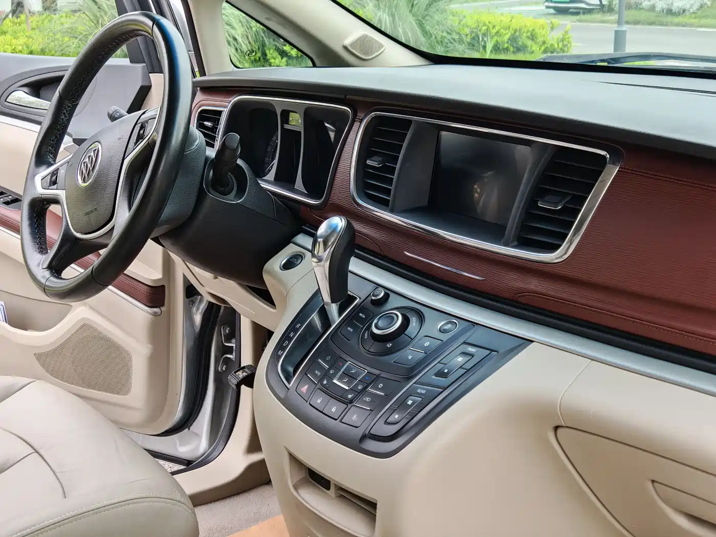 Buick GL8 2017 25S Premium Model China V фото 6
