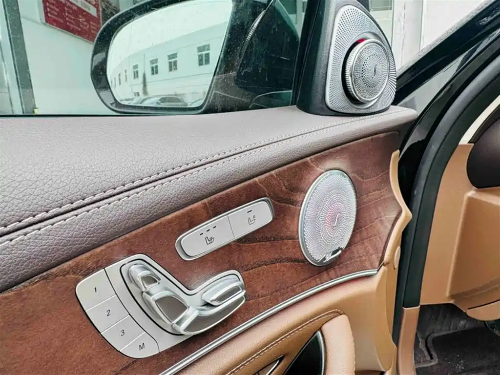 Mercedes-Benz E-Class 2023 E 300 L Luxury фото 15