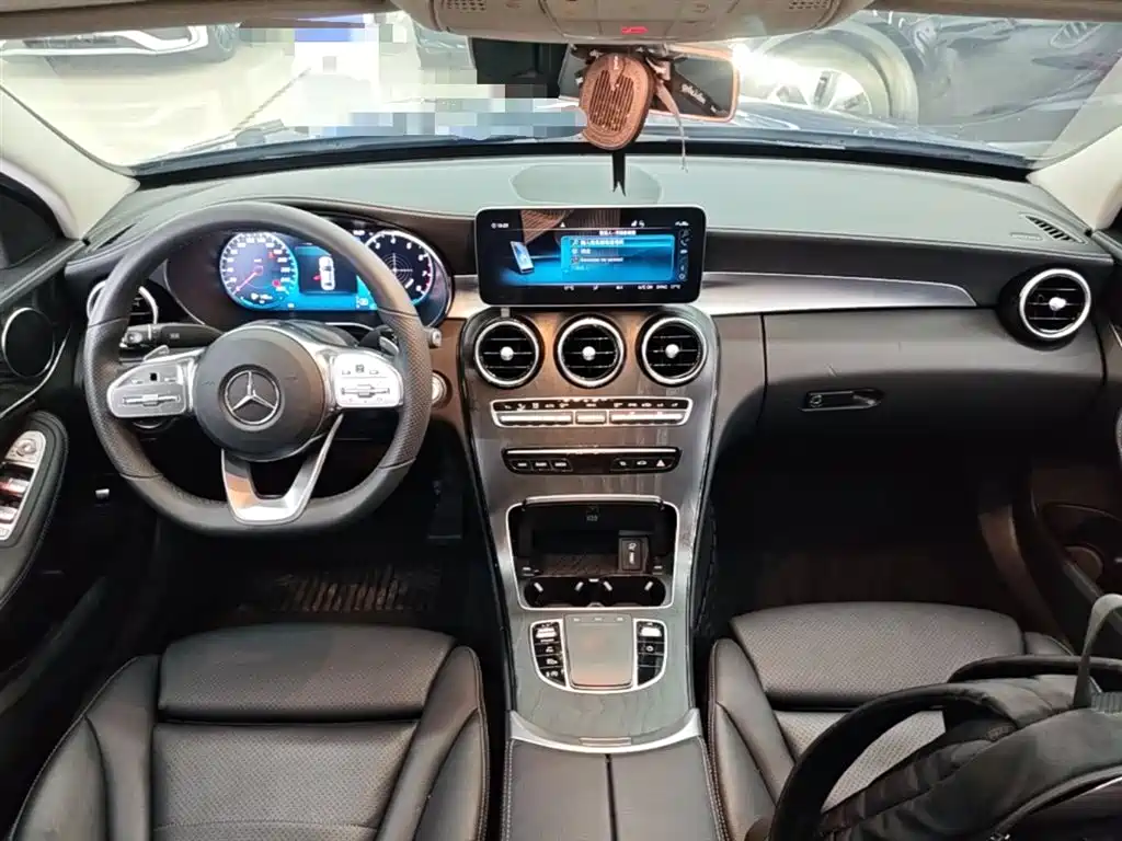 Mercedes-Benz C-Class 2020 C 260 L Sport фото 10