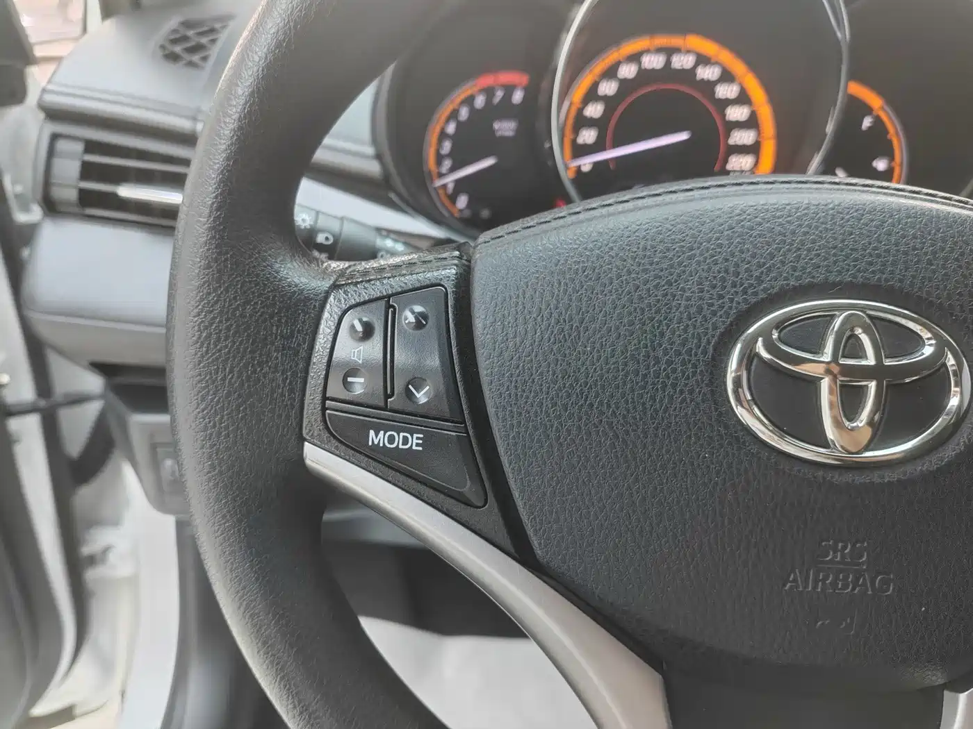 Toyota Yaris, миниатюра 13