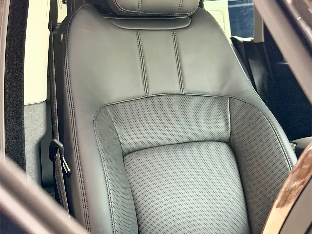 Land Rover Range Rover 2019 3.0 SC V6 Heritage Extended Edition фото 21