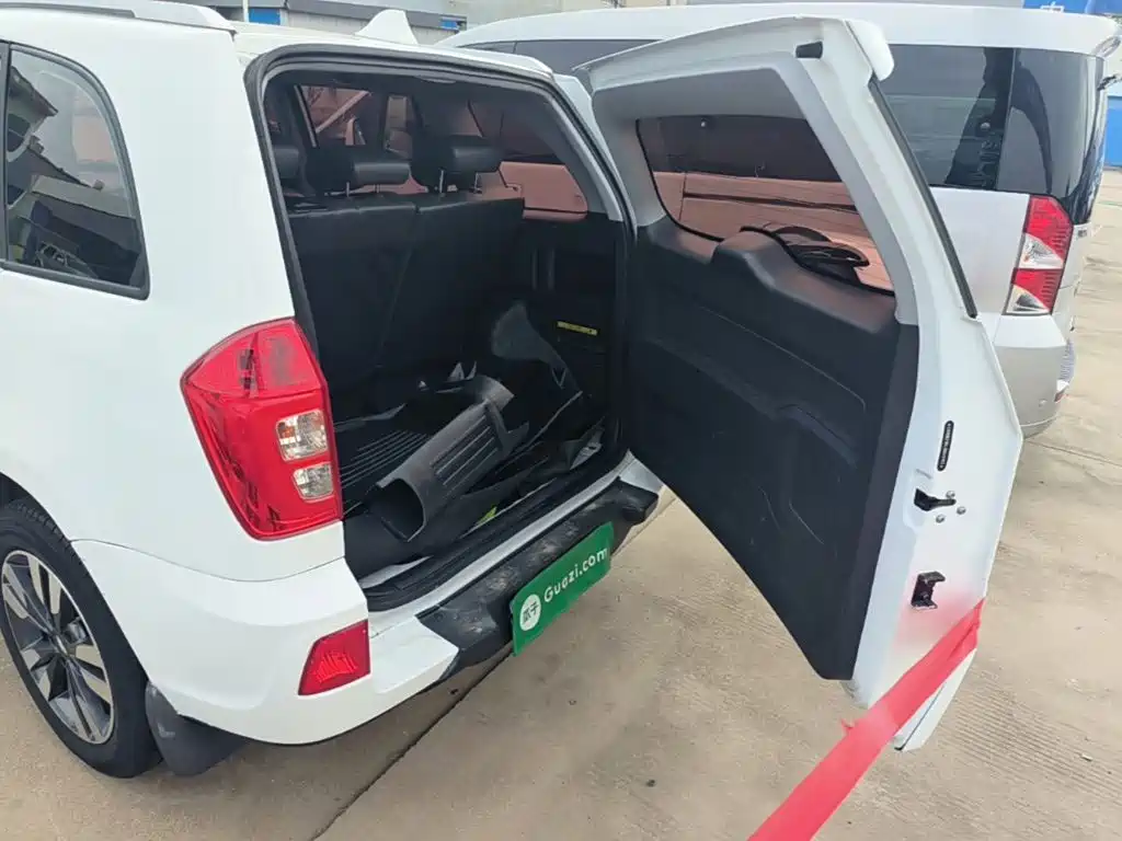 Chery Tiggo 3 2018 2016 1.6L CVT Smart Edition
