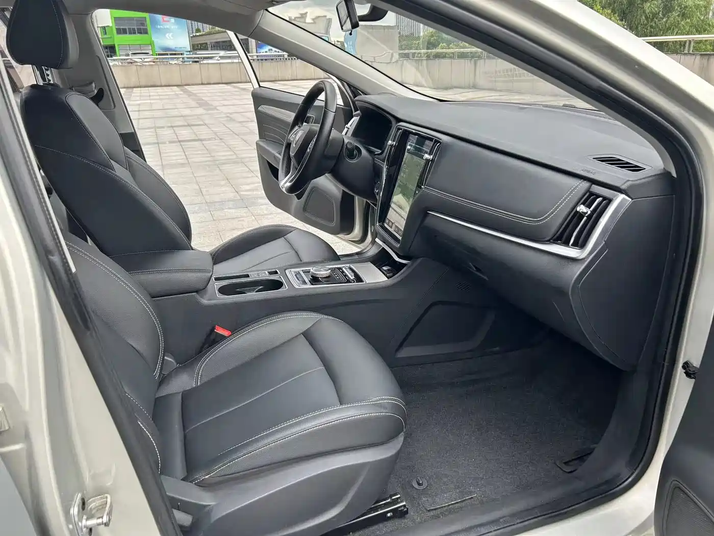 Roewe i6 New Energy 2018 2017 45T Hybrid Connected Smart Enjoyment Edition
