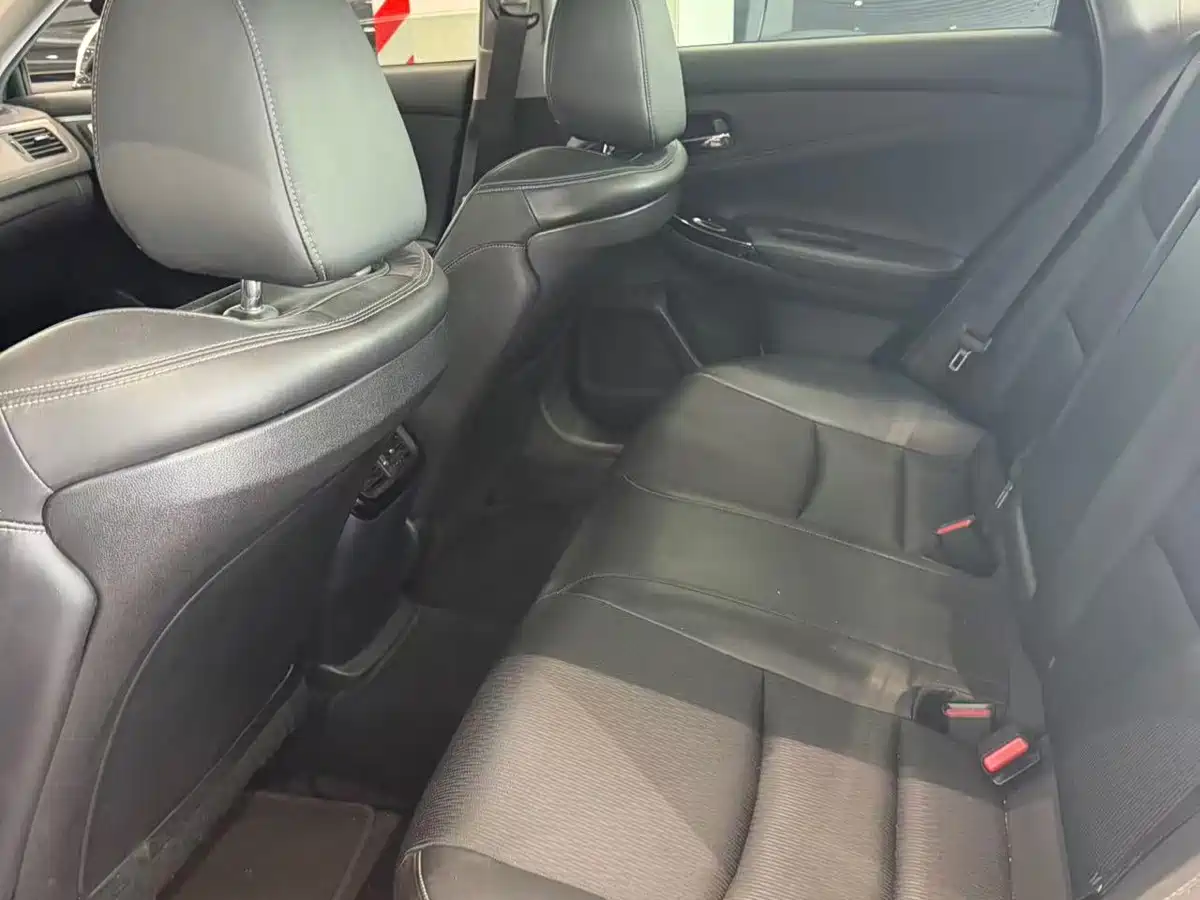 Honda Spirior 2016 2015 2.0L Premium Edition