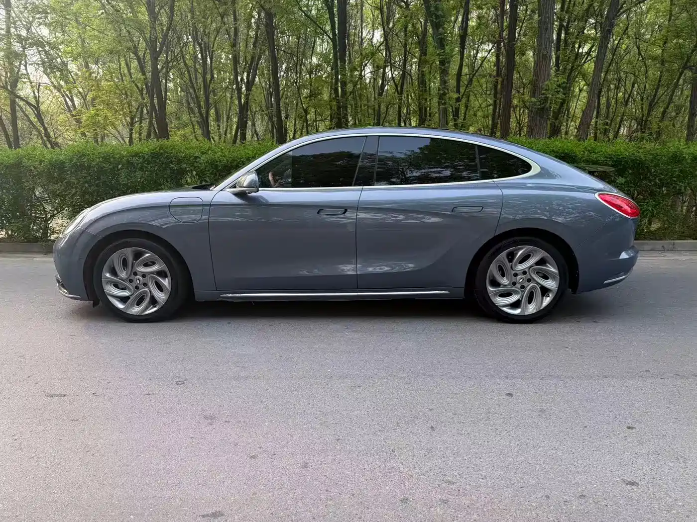 Ora Lightning Cat 2022 2022 555km Premium Edition