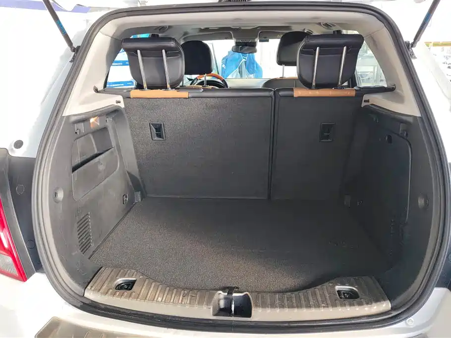 Chevrolet Trax 2017 1.4T Automatic 2WD Luxury фото 4