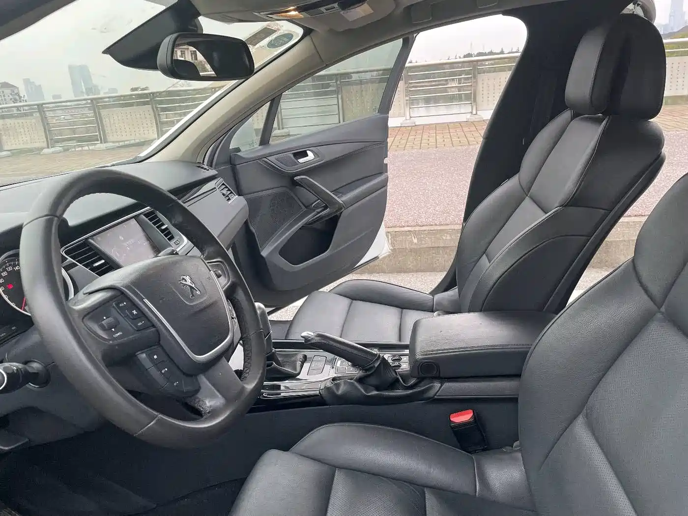 Peugeot 508 2013 2.3L Roland Garros Edition фото 26