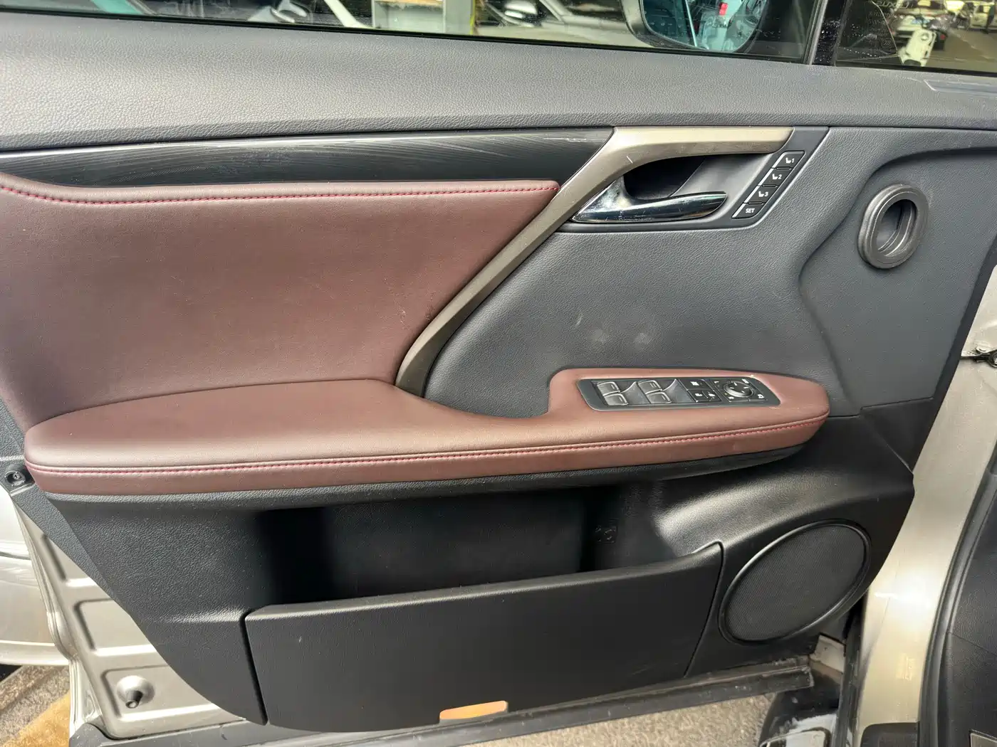 Lexus RX 2016 300 4WD Elegance Edition (China V) фото 14