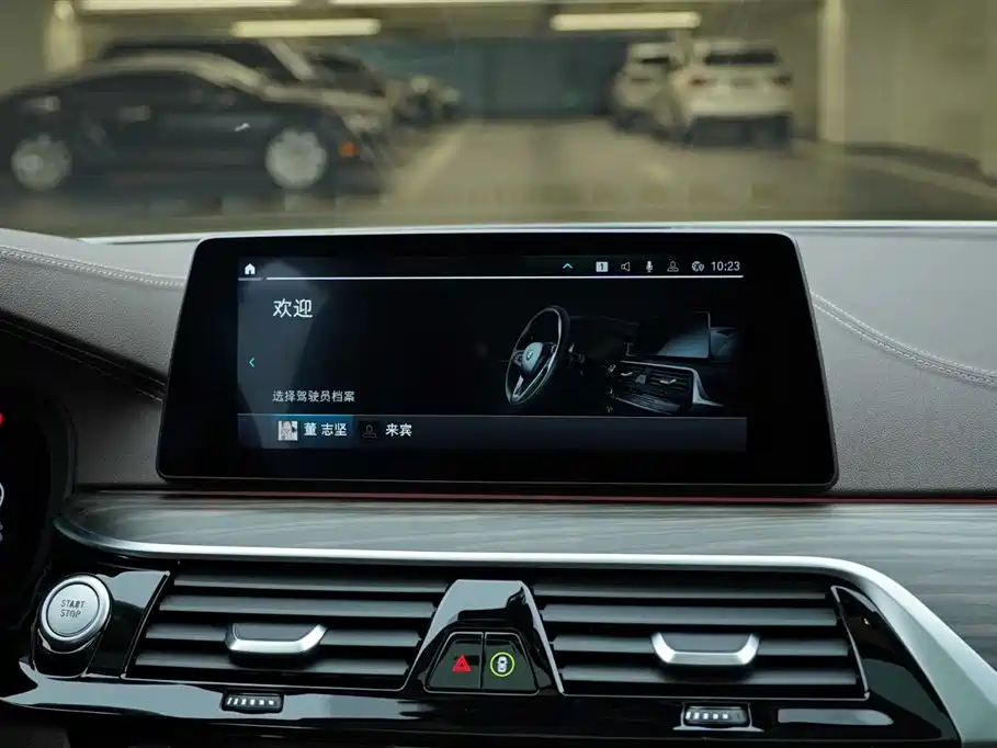 BMW 5 Series New Energy 2020 530Le Range Upgrade Luxury Package фото 18