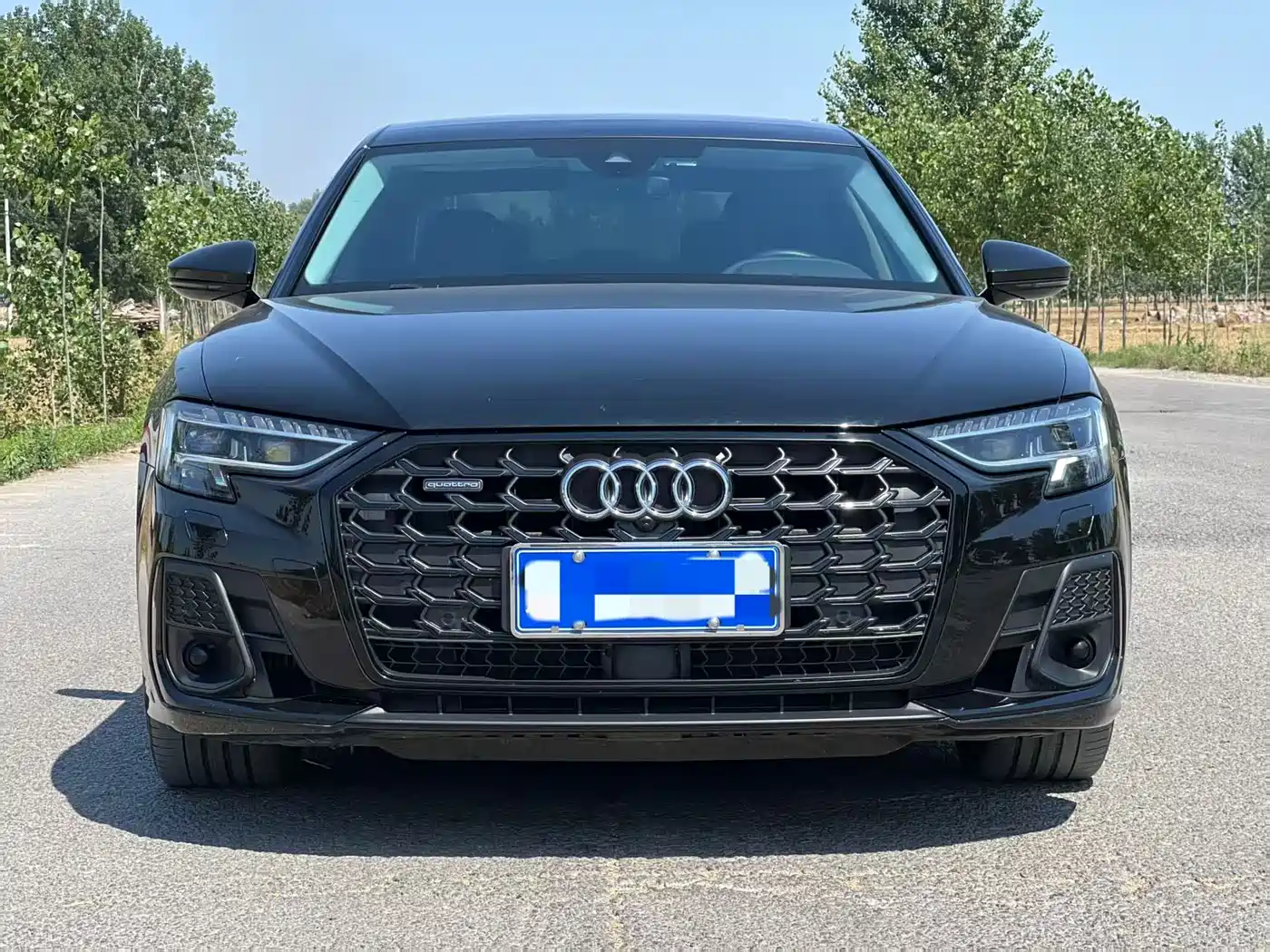 Audi A8 2023 A8L 50 TFSI quattro Exclusive фото 2