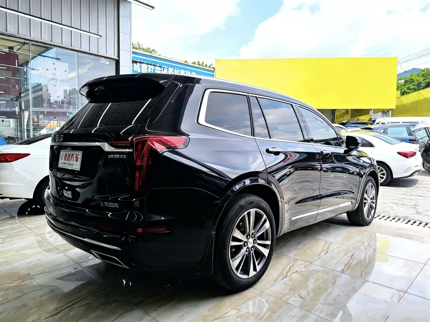 Cadillac XT6 2021 2.0T 6-seater 4WD Luxury фото 11