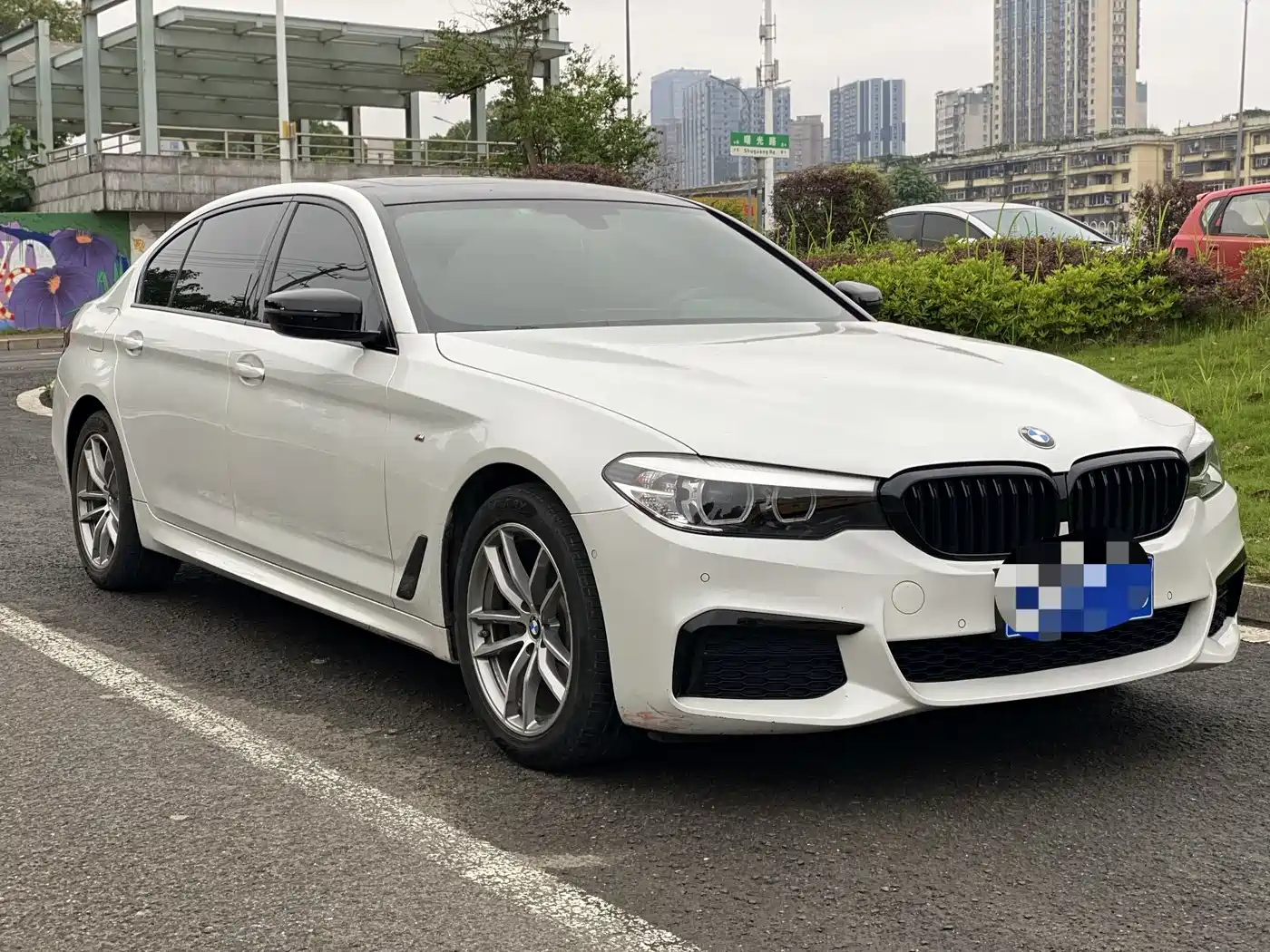 BMW 5 Series 2020 525Li M Sport Package фото 3