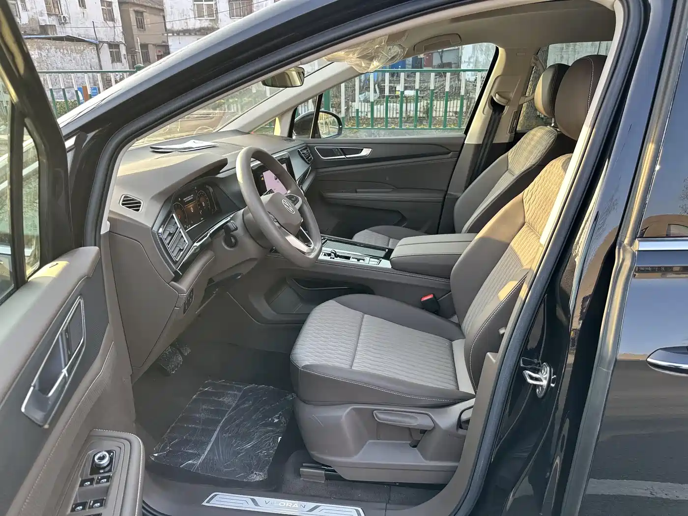 Volkswagen Viloran 2024 330TSI Business Edition фото 9