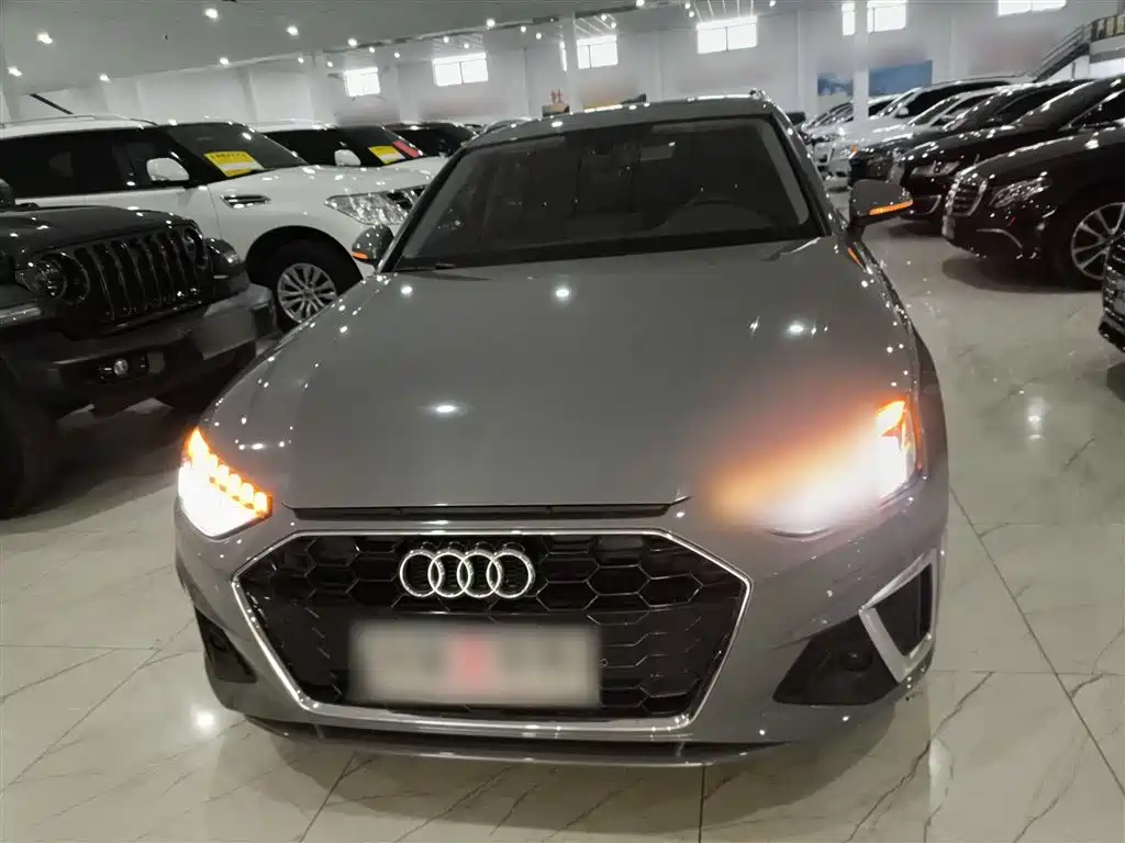 Audi A4 (Import) 2021 Avant Pioneer 40 TFSI Fashion Dynamic фото 3