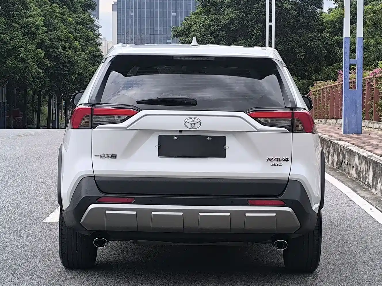 Toyota RAV4 Rongfang 2022 2.0L CVT 4WD Trend Plus Edition фото 7