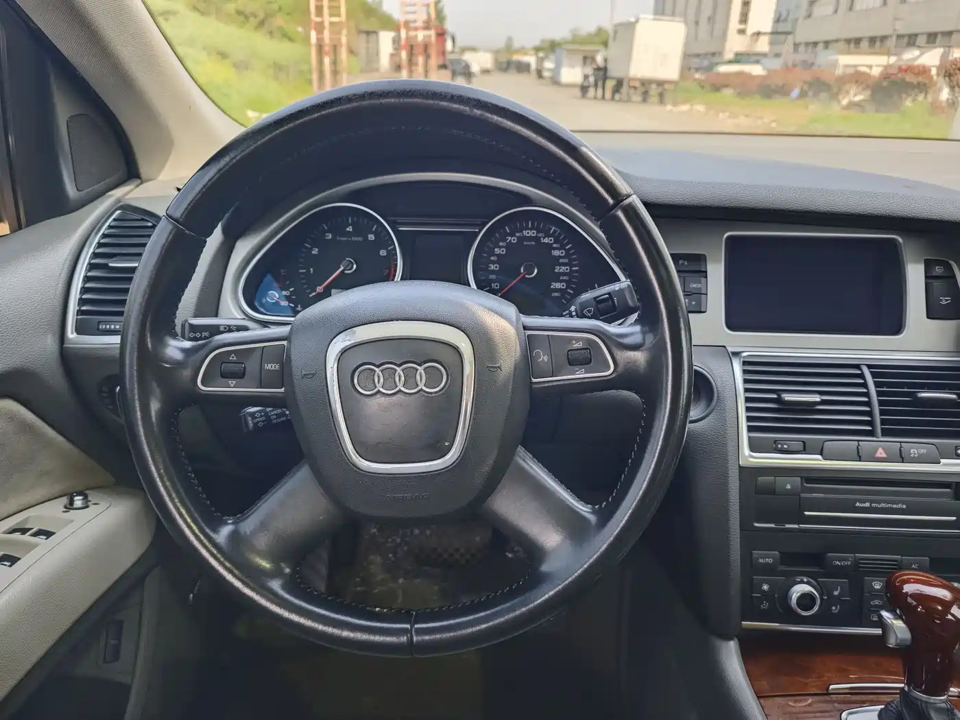 Audi Q7 2011 3.0 TFSI Comfort (200kW) фото 14