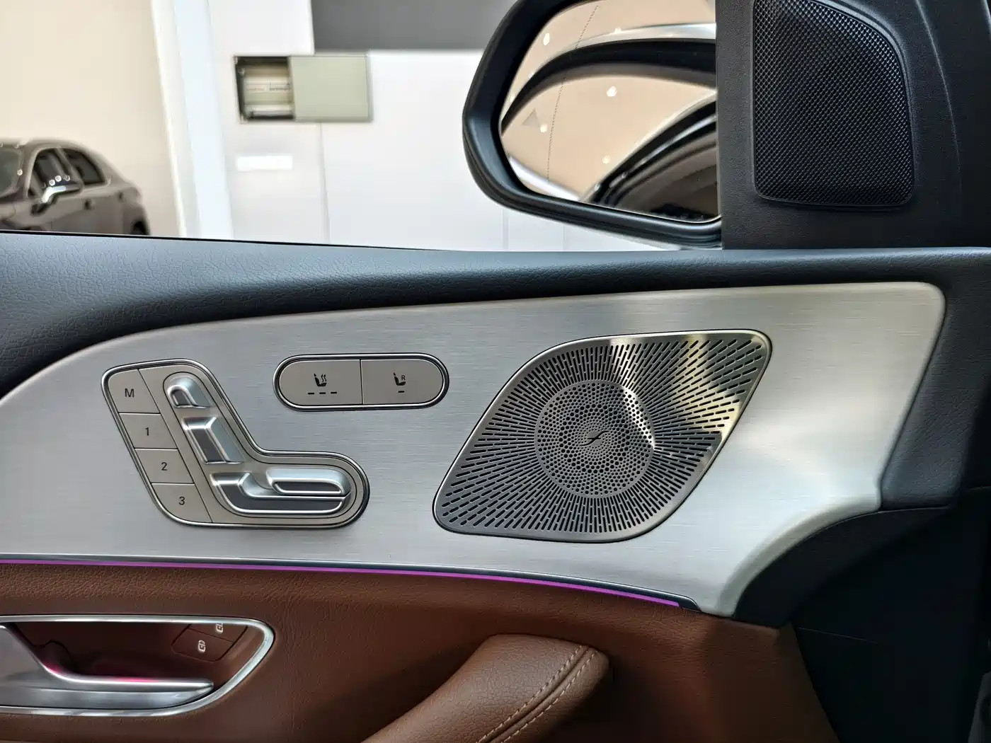MERCEDES-BENZ GLS