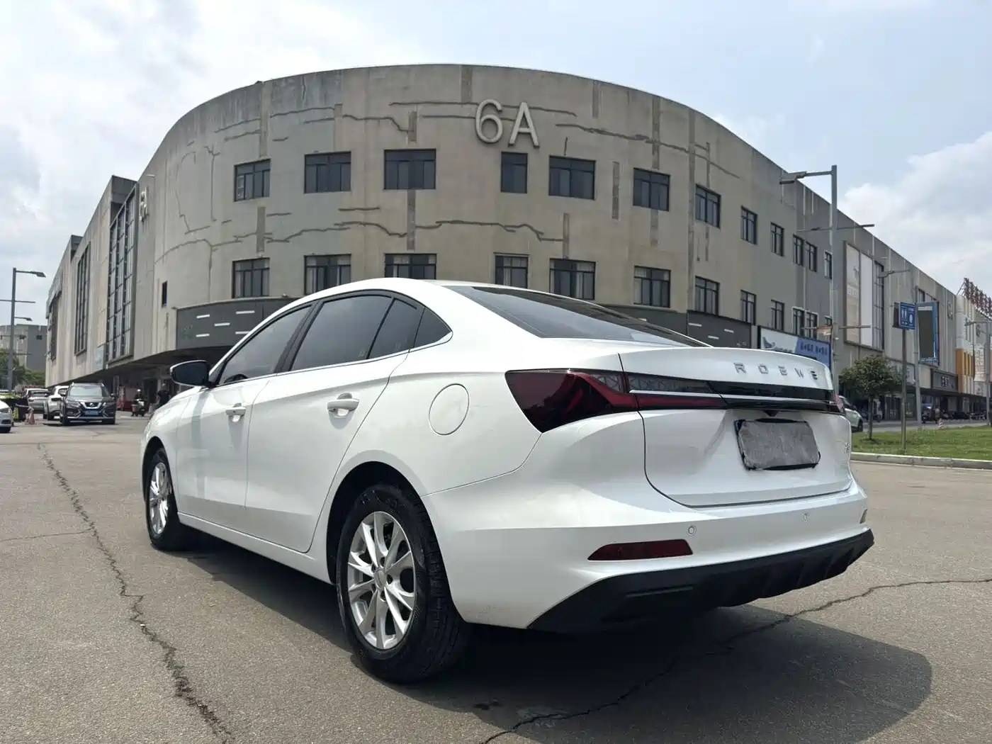 ROEWE I5