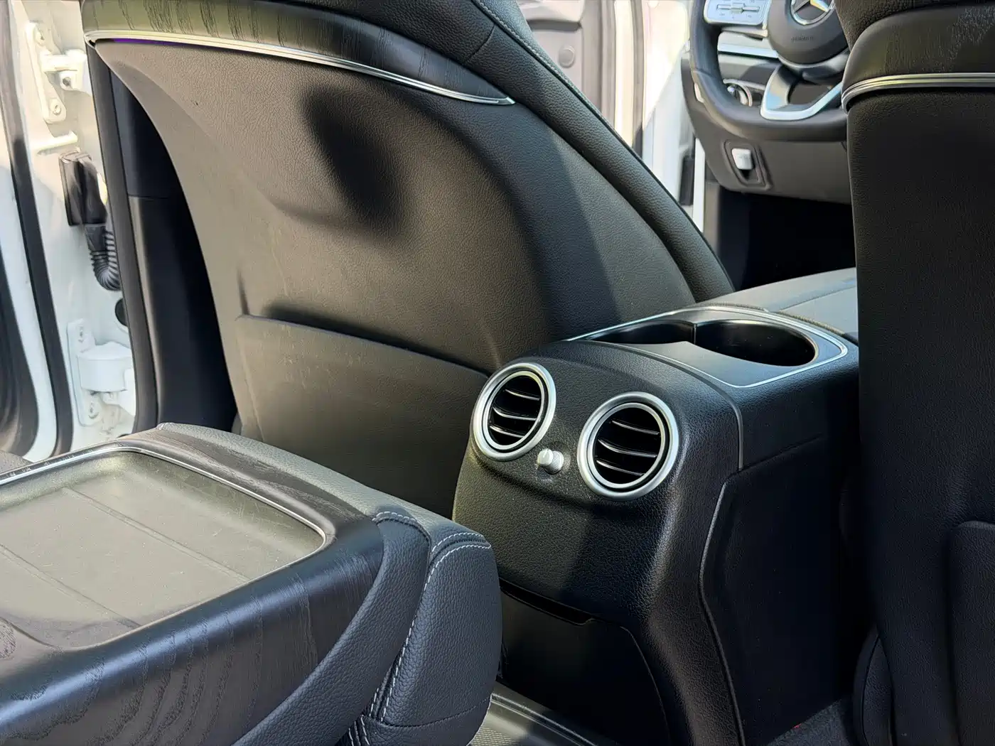 Mercedes-Benz E-Class 2019 E 300 L Sport Luxury фото 16