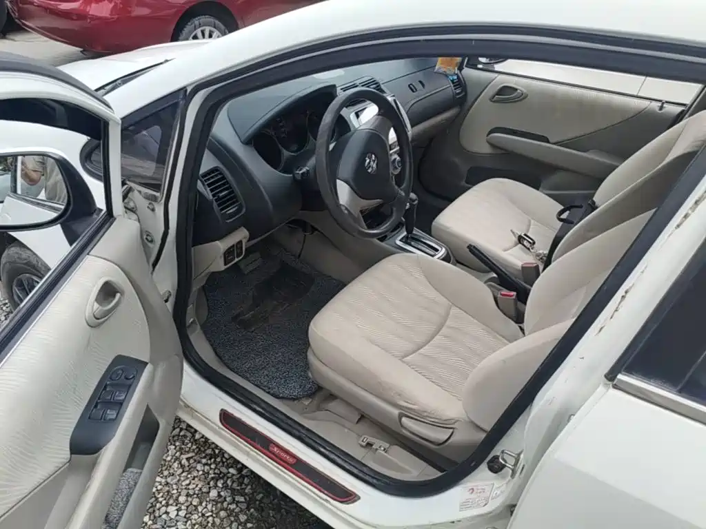 Everus S1 2016 2014 1.3L Automatic Comfort Edition