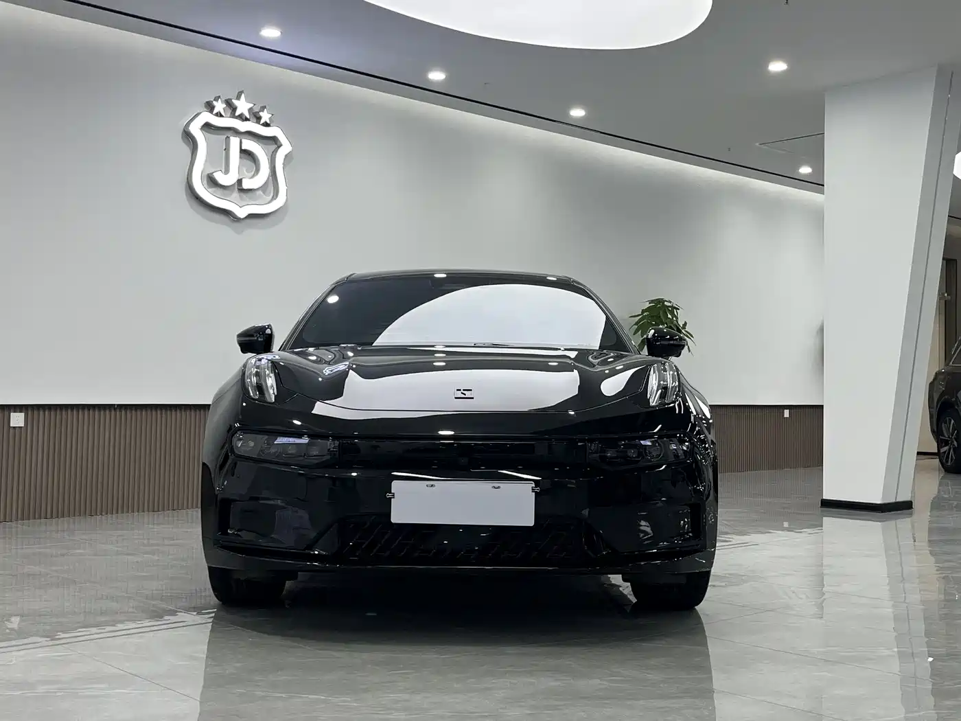 ZEEKR EXTREME KRYPTON 001