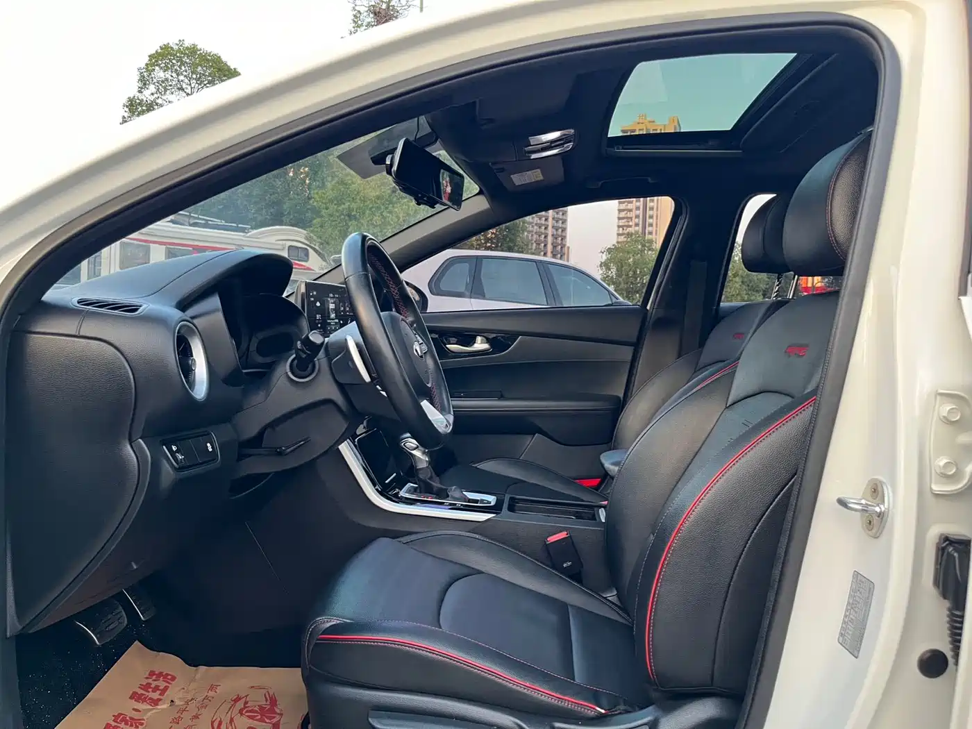 Kia K3 2019 1.4T DCT GT-Line New Edge Sport Edition фото 4
