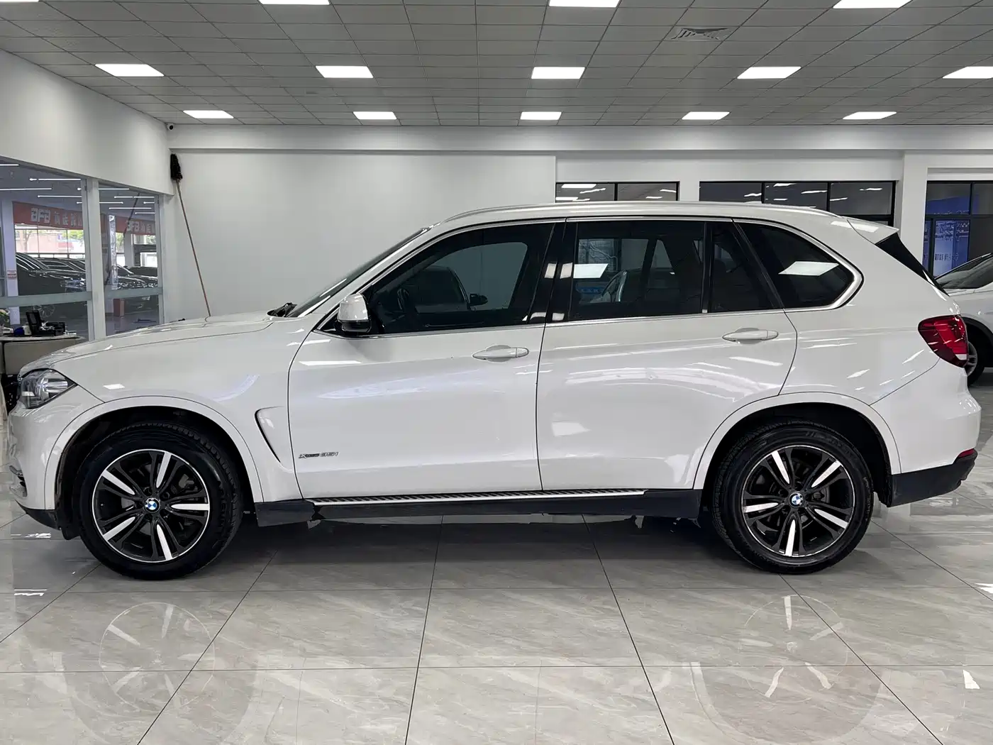 BMW X5 (Import) 2017 xDrive35i Elegance фото 4