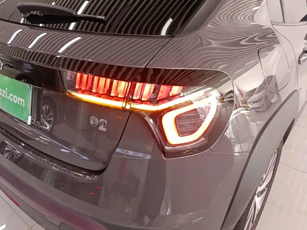 Lynk & Co 02 2021 2021 1.5TD DCT 2WD Shine Champion Edition