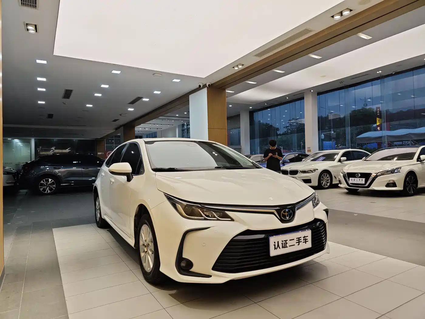Toyota Corolla 2019 1.2T S-CVT GL-i Elite Edition фото 4