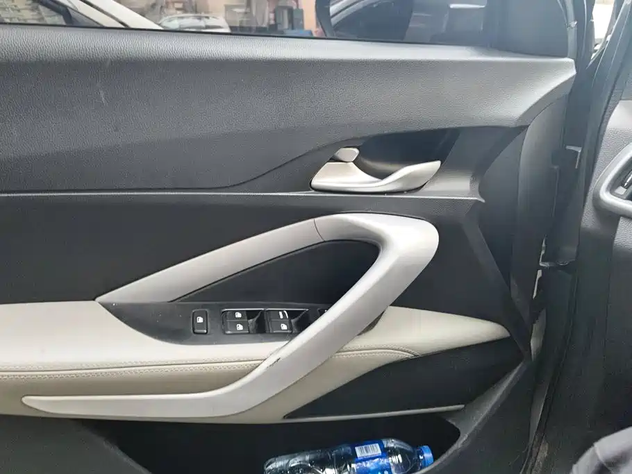 Baojun 510 2020 2019 1.5L Manual Lexiang Version China V