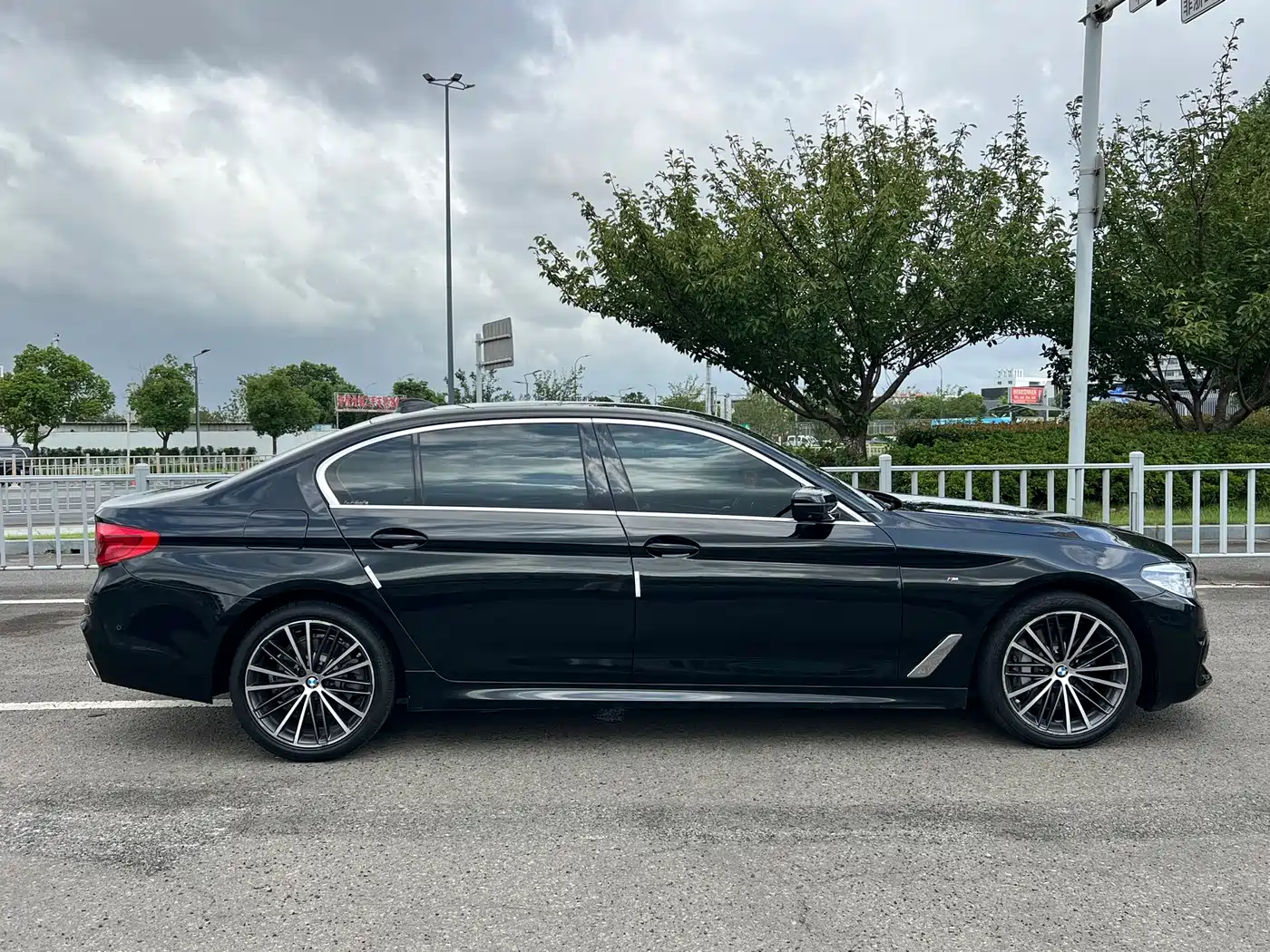 BMW 5 Series, миниатюра 16