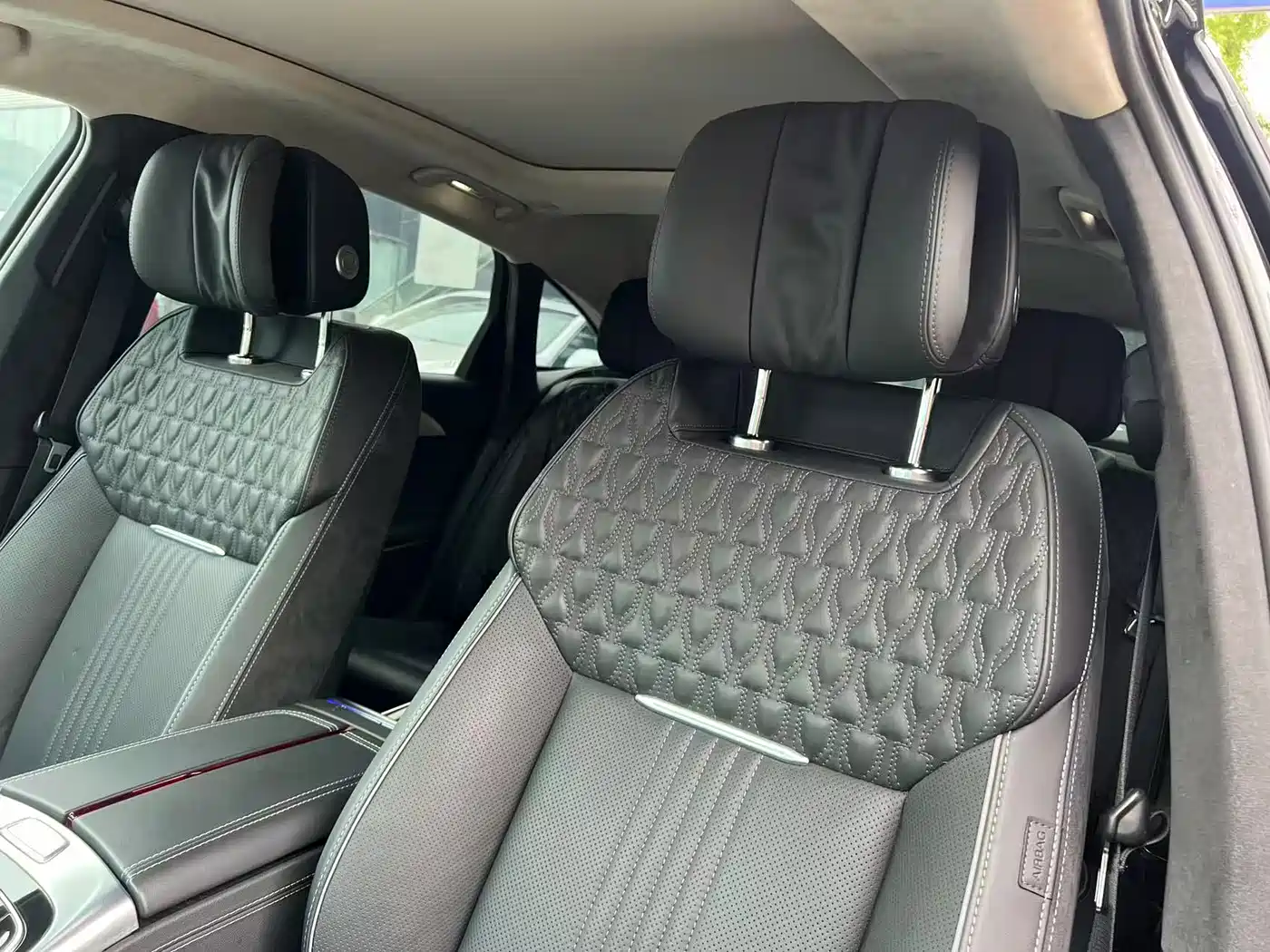 Hongqi H9 2020 3.0T Smart Connect Flagship 4-Seater фото 31