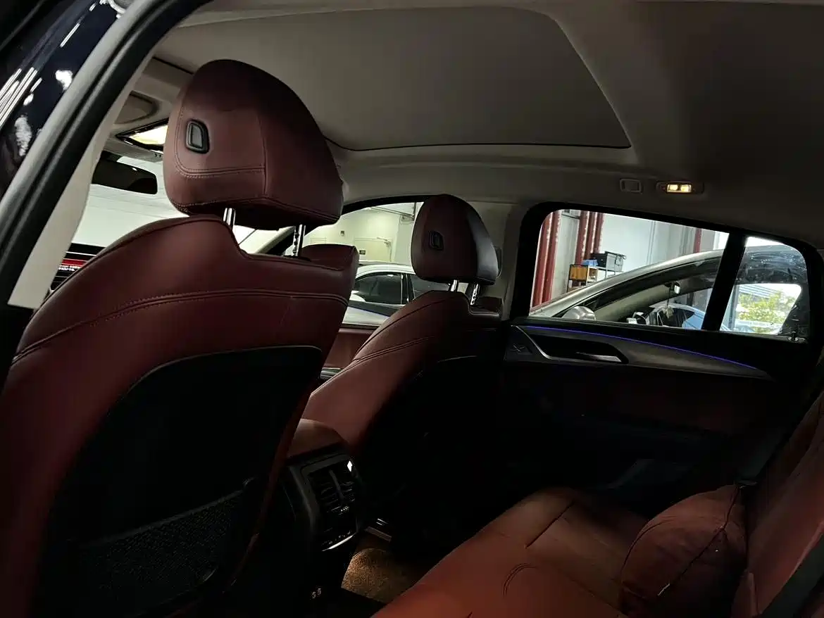 BMW X4 2022 Facelift xDrive 30i M Sport Shadow Edition фото 8