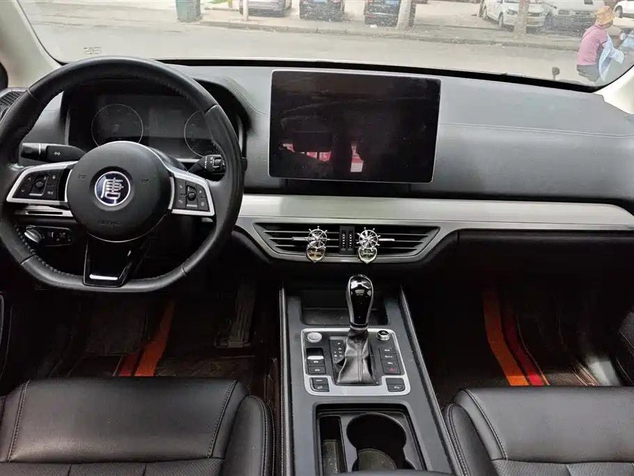 BYD Tang 2018 2.0T Auto Smart Connect Luxury 5-seater China V фото 12