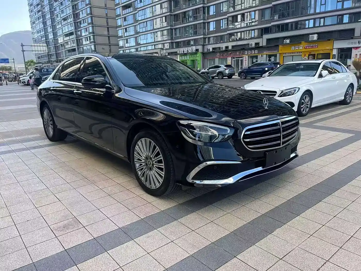  E CLASS