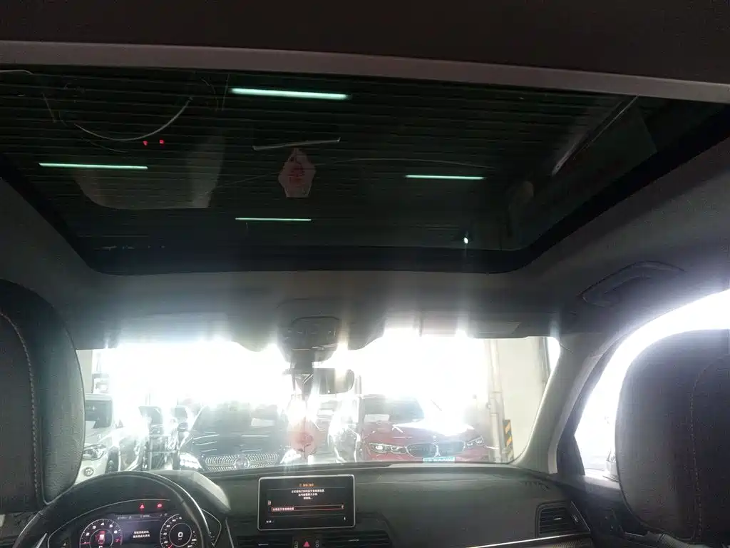 Audi Q5L 2018 45 TFSI Exclusive Fashion (China V) фото 14