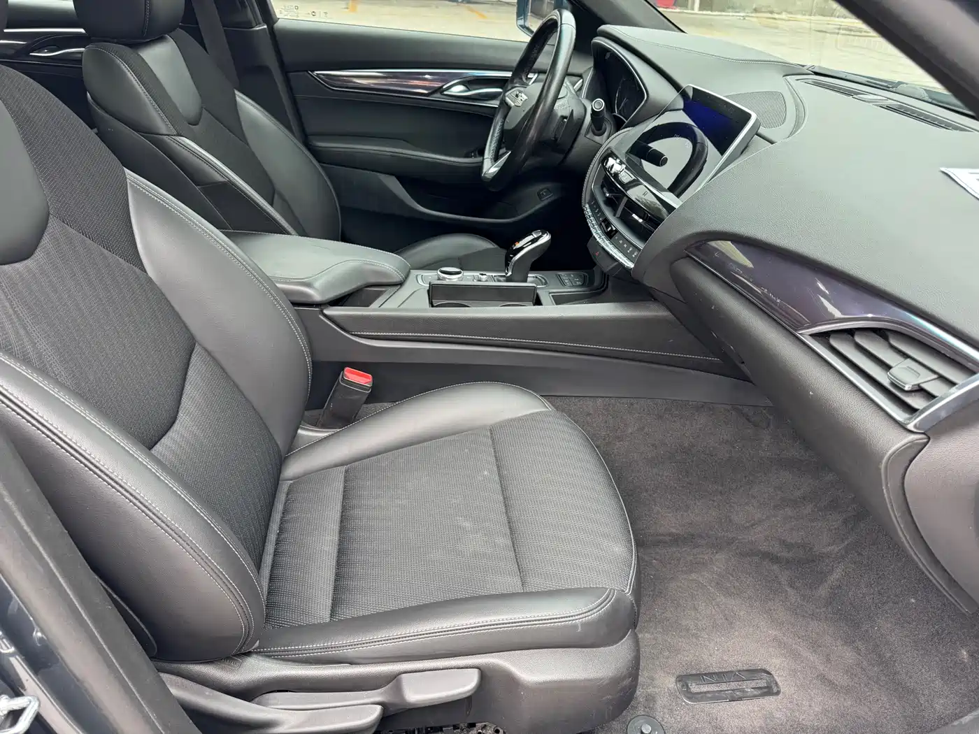 Cadillac CT5 2020 28T Technology Edition фото 17