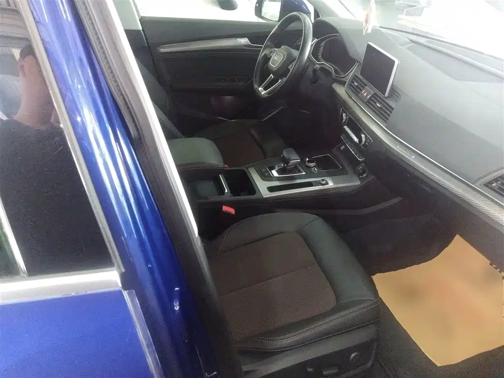 Audi Q5L 2018 45 TFSI Exclusive Fashion (China V) фото 20