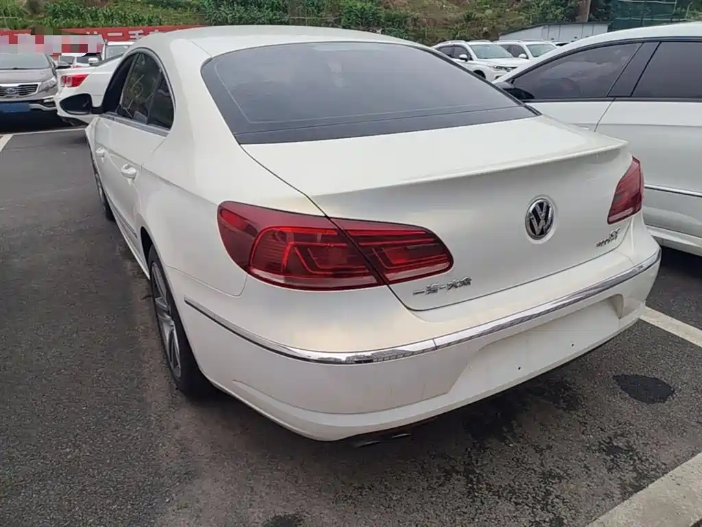 Volkswagen FAW-Volkswagen CC 2018 1.8TSI Premium фото 5