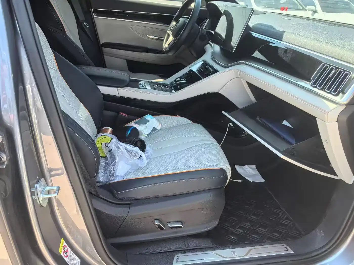 BYD Song PLUS PHEV 2021 DM-i 110KM Flagship фото 6