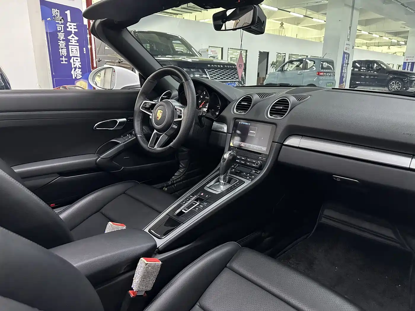 Porsche 718 2018 Boxster 2.0T фото 6