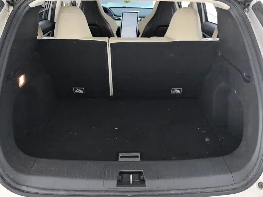 XPeng G3 2019 2020 Model 400 Premium Edition