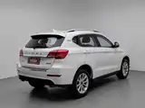 Photo 2 - Haval H2