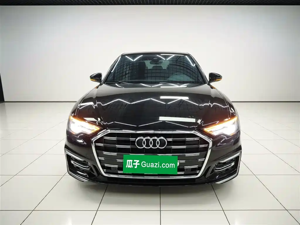 Audi A6L 2023 Facelift 40 TFSI Luxury Dynamic фото 3