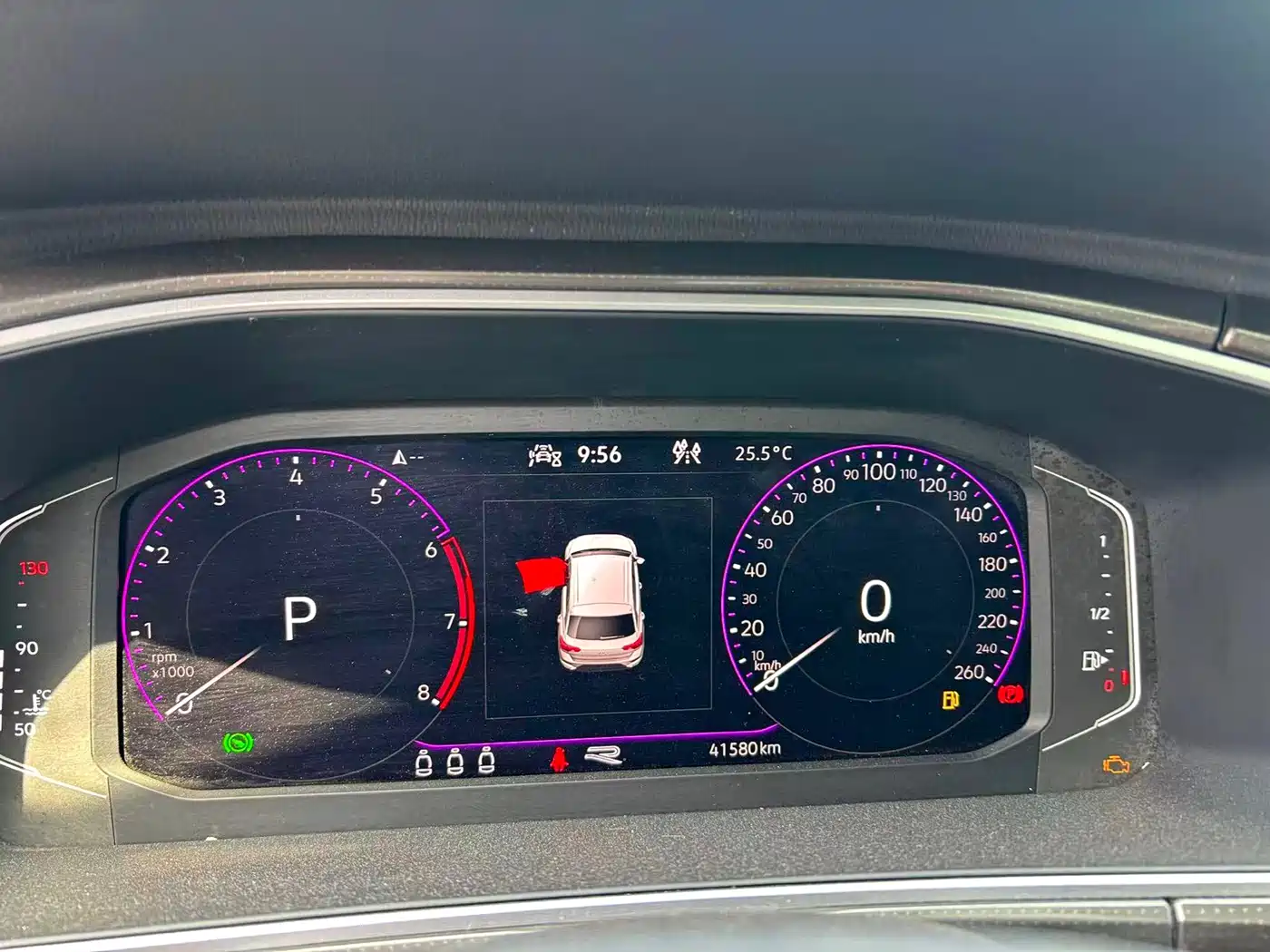 Volkswagen T-ROC 2023 300TSI DSG 2WD Dawn Edition фото 7
