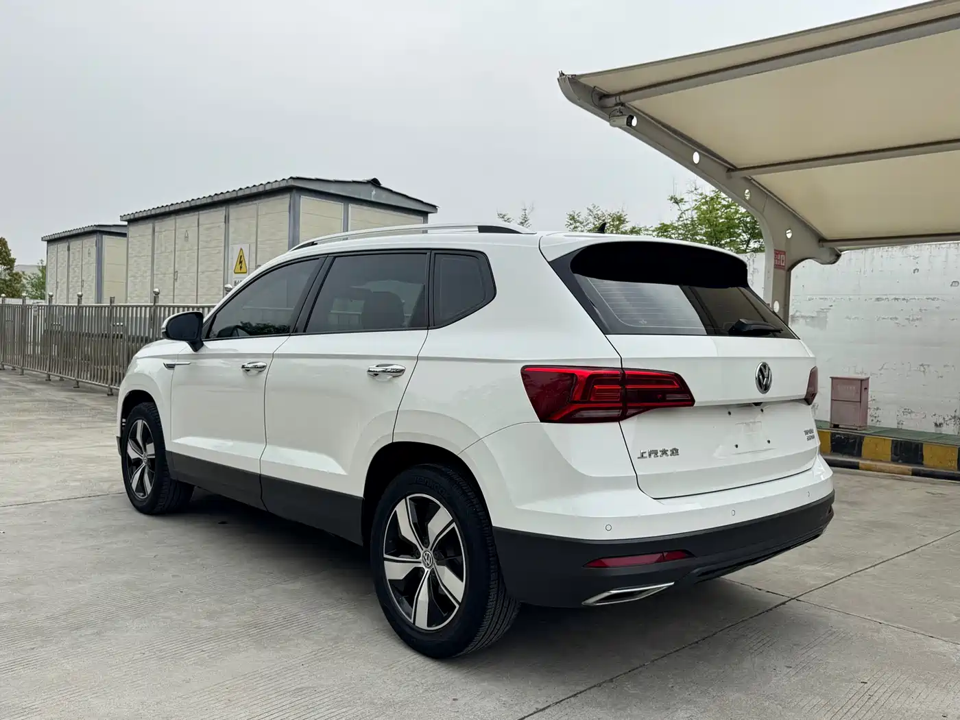Volkswagen Tharu 2020 280TSI 2WD Comfort Edition China VI фото 7