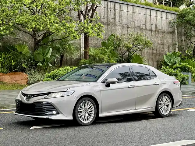  Toyota Camry 2019 2.5G Luxury (China V)
